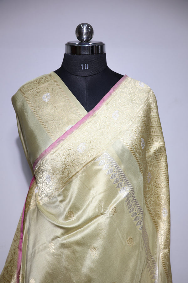 Pure Katan Silk Handwoven Banarasi Saree – Certified Handloom Kadua